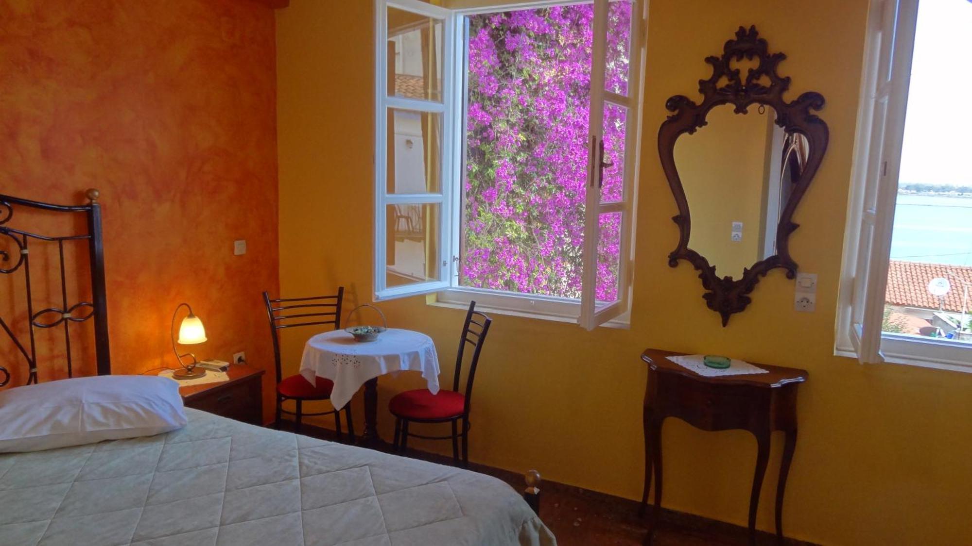 Pension Eleni Nafplio Bagian luar foto